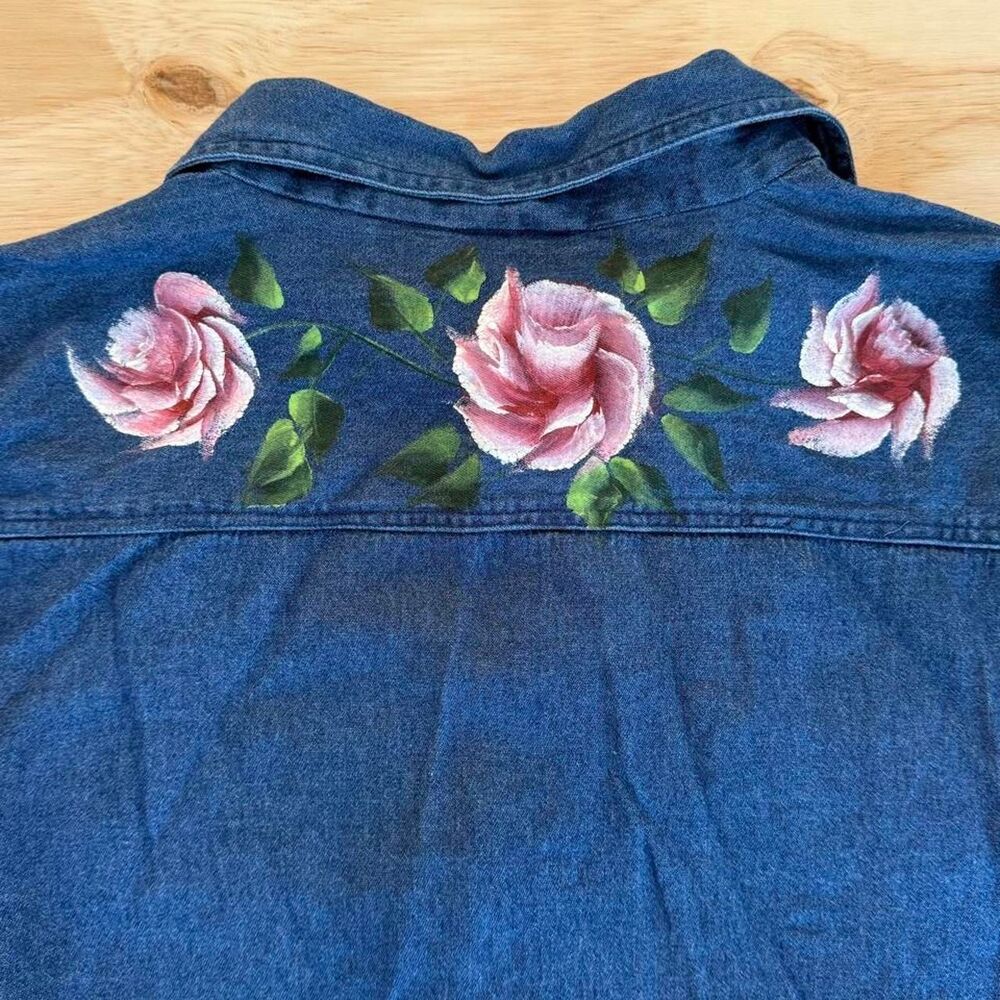 Unbranded Women's Blue and Navy Shirt - Picture 3 of 6